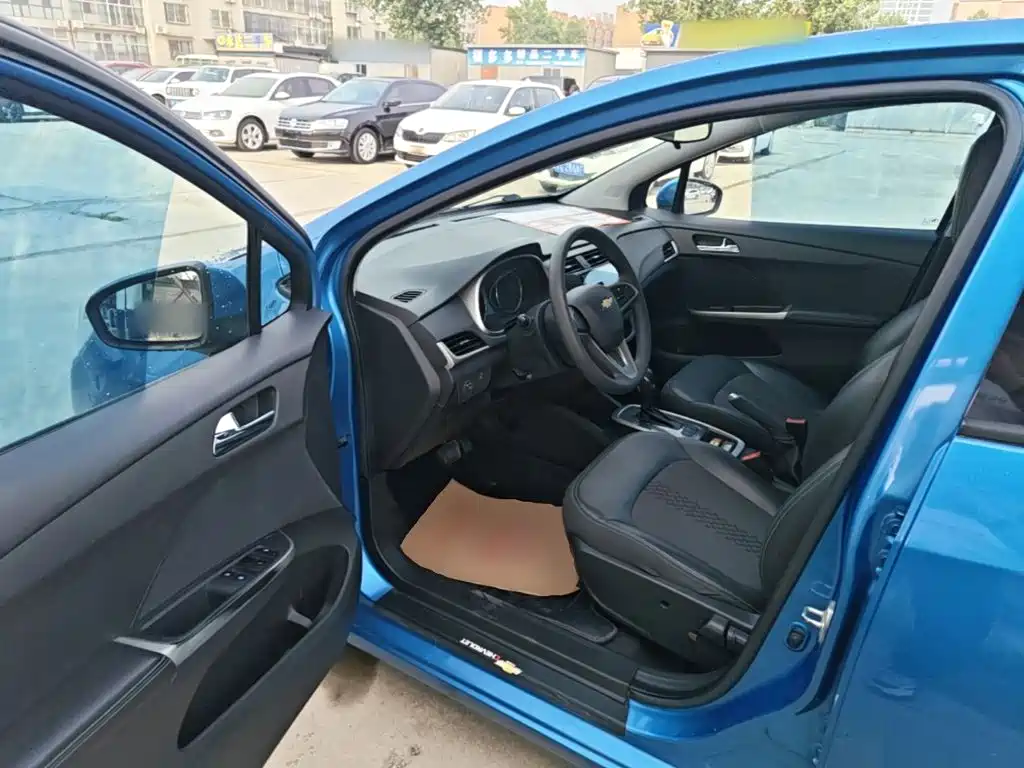 Chevrolet Lova RV — миниатюра 16