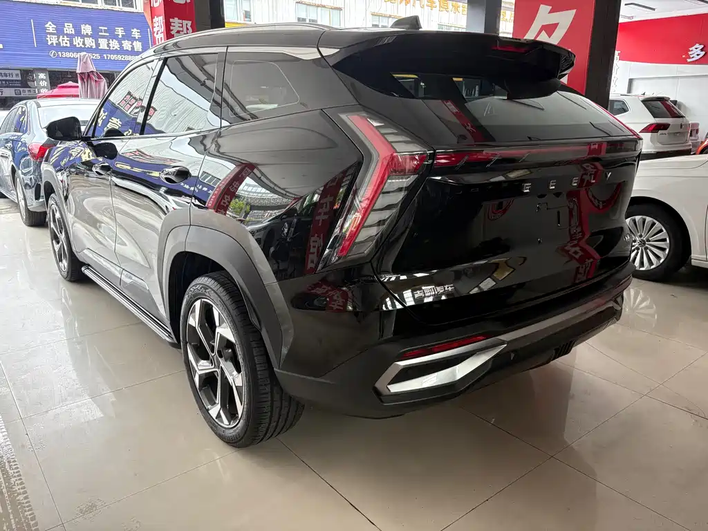 Geely Boyue L — миниатюра 9