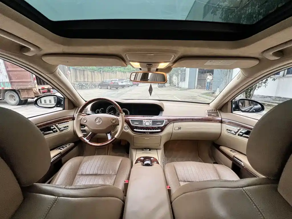 Mercedes-Benz S-Class — миниатюра 10