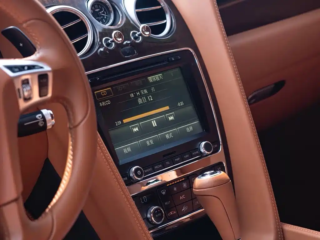 Bentley Continental — миниатюра 9