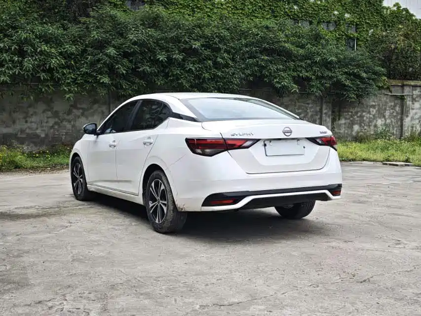 Nissan Sylphy — миниатюра 9