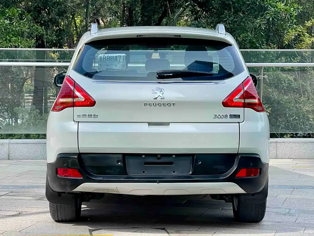 Peugeot 3008 — миниатюра 3