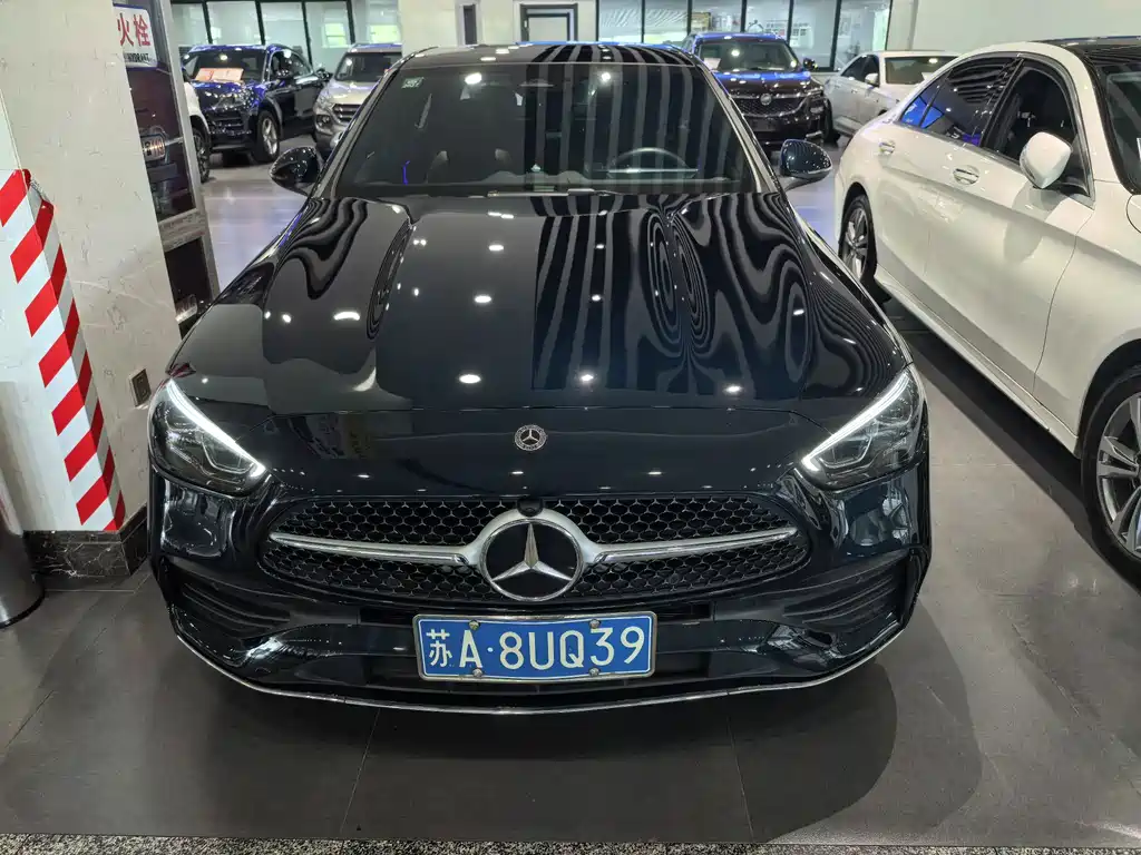Mercedes-Benz C-Class — миниатюра 2