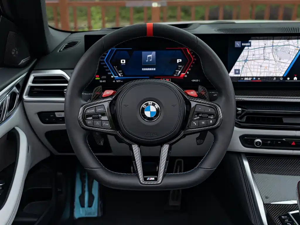 BMW M4 — миниатюра 11