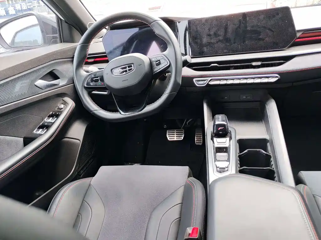 Geely Binrui — миниатюра 10