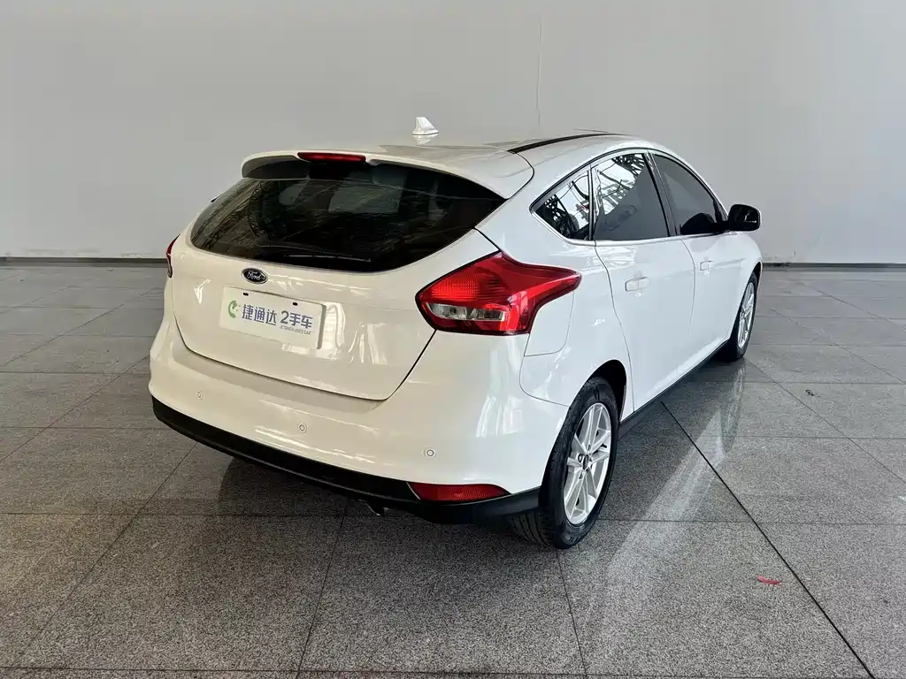 Ford Focus — миниатюра 26