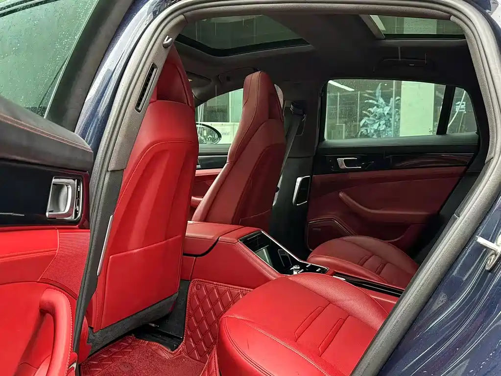 Porsche Panamera — миниатюра 8