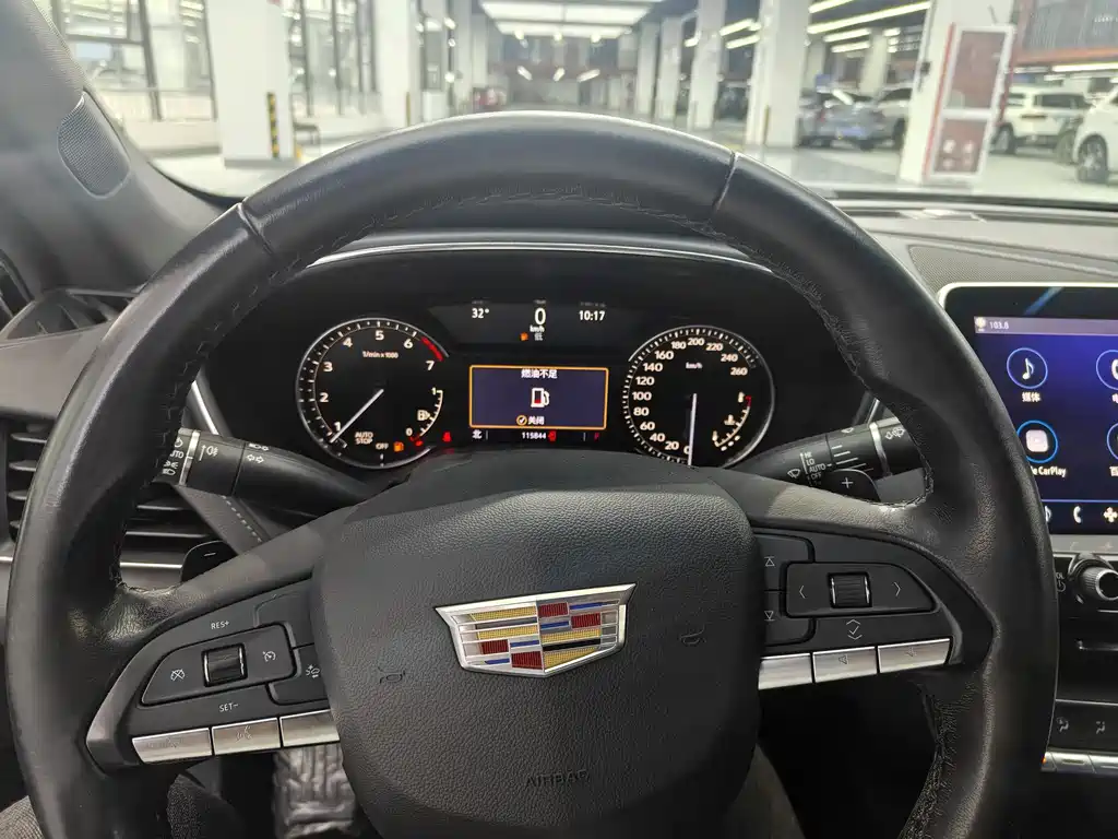 Cadillac CT5 — миниатюра 11