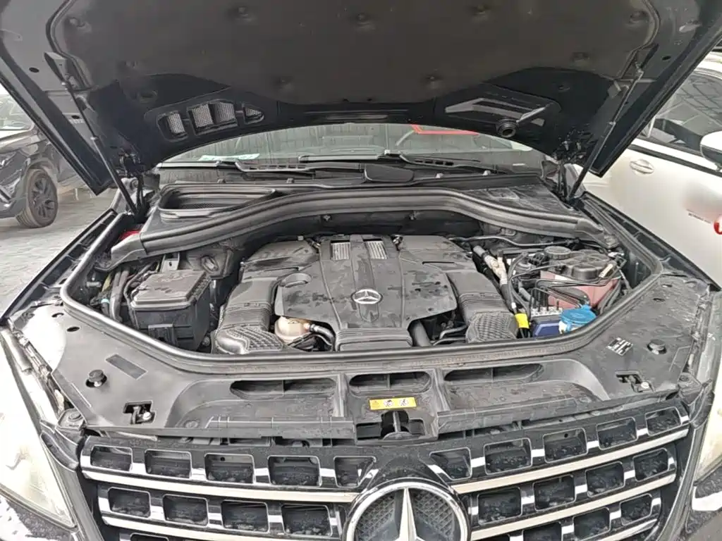 Mercedes-Benz M-Class — миниатюра 20