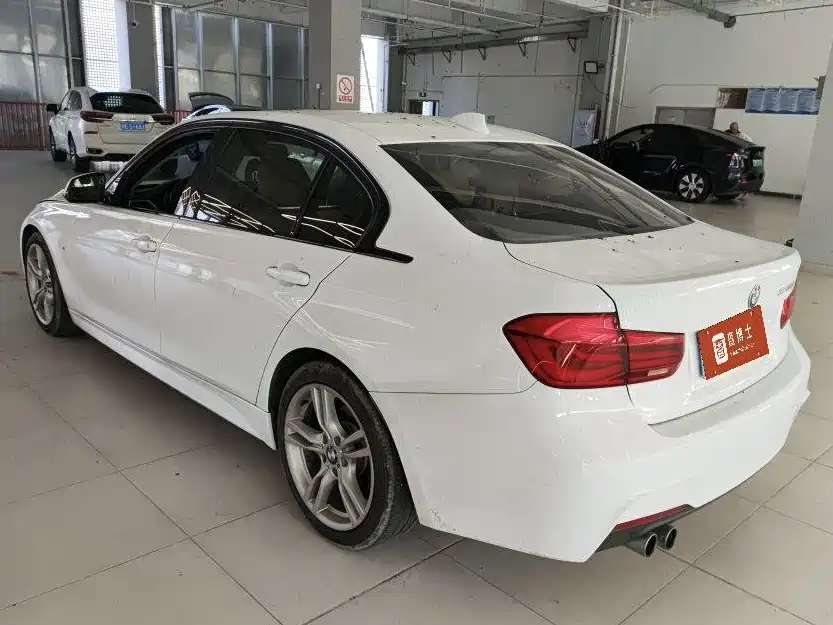 BMW 3 Series — миниатюра 3