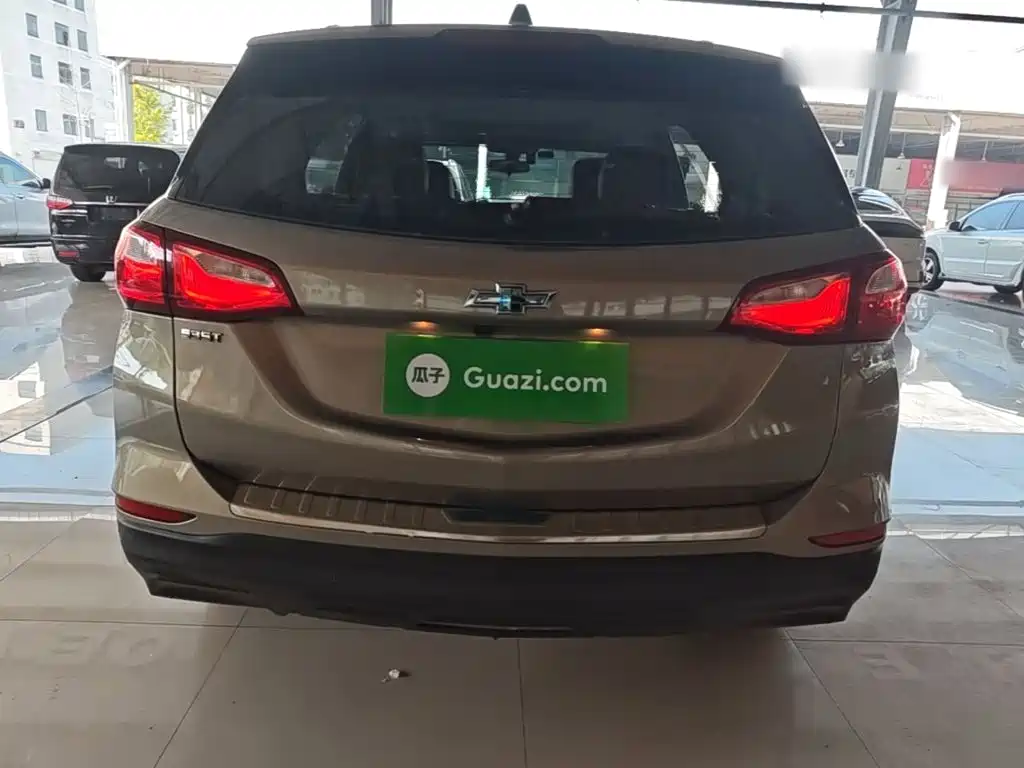 Chevrolet Equinox — миниатюра 6