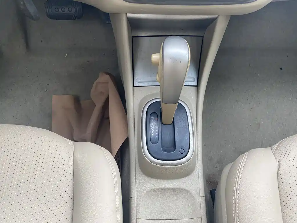 Nissan Sylphy — миниатюра 14