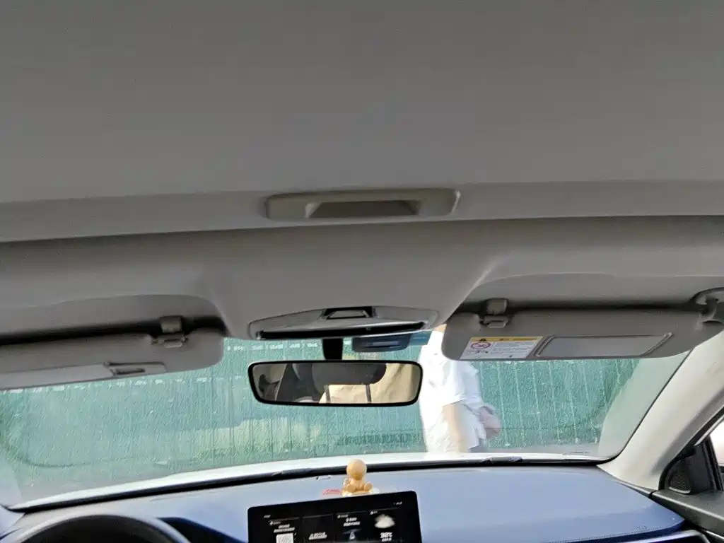 Geely Emgrand — миниатюра 9