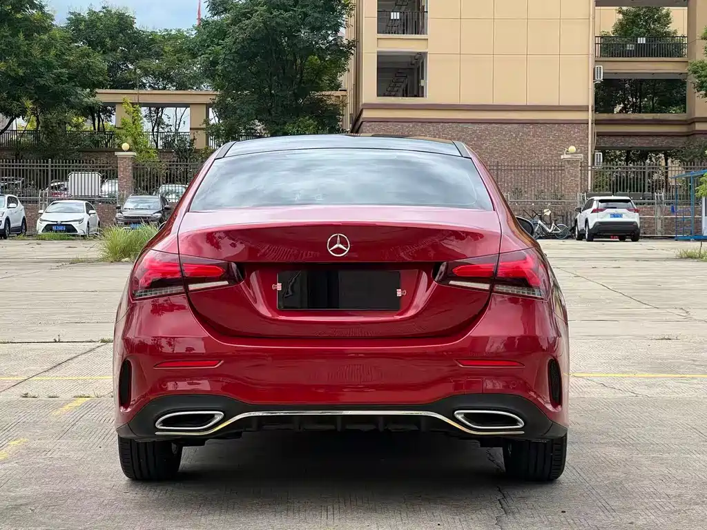 Mercedes-Benz A-Class — миниатюра 5