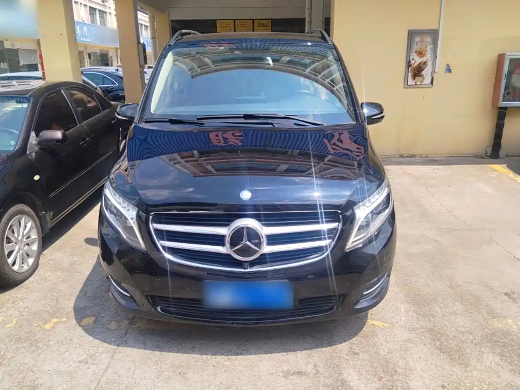Mercedes-Benz V-Class V 2016 V 260 L Luxury Long Wheelbase