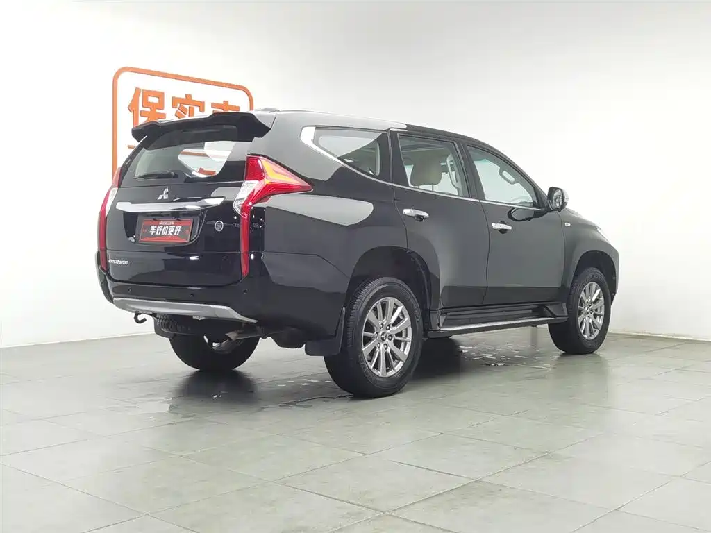 Mitsubishi Pajero Sport 2018 3.0L AT