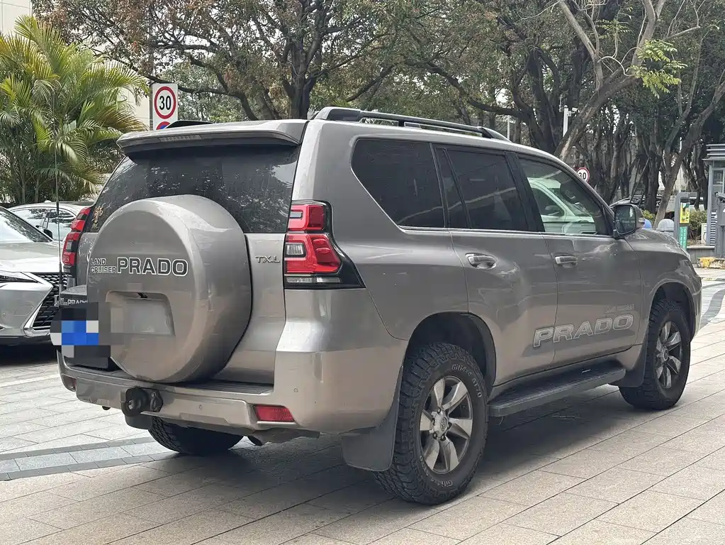 Toyota Land Cruiser Prado 2018 4.0L TX-L