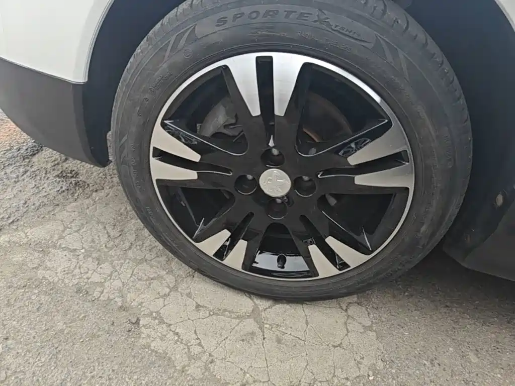 Peugeot 3008 — миниатюра 23