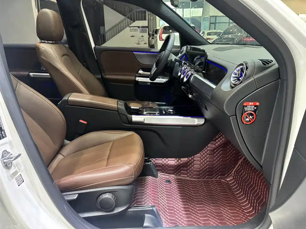 Mercedes-Benz GLB 2022 GLB 220