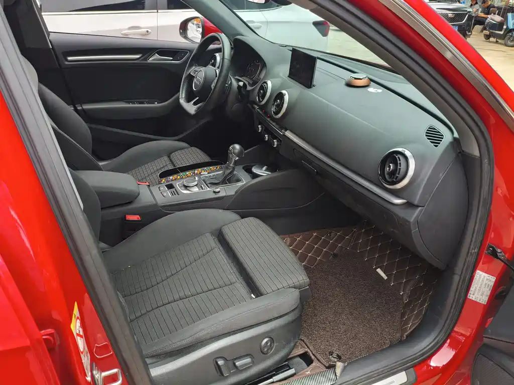 Audi A3 2019 Sportback 35 TFSI Sport VI