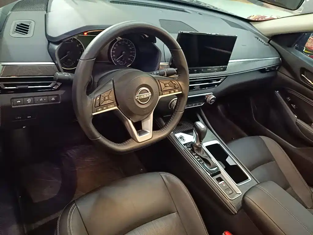 Nissan Teana — миниатюра 6