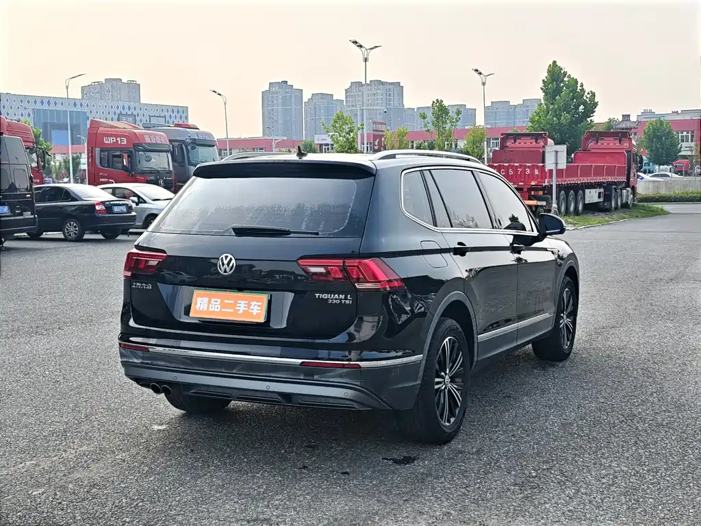 Volkswagen Tiguan L L 2019 330TSI AT Comfort VI