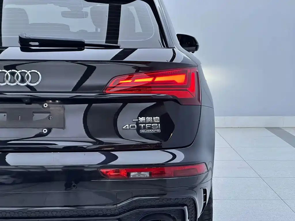Audi Q5L — миниатюра 4