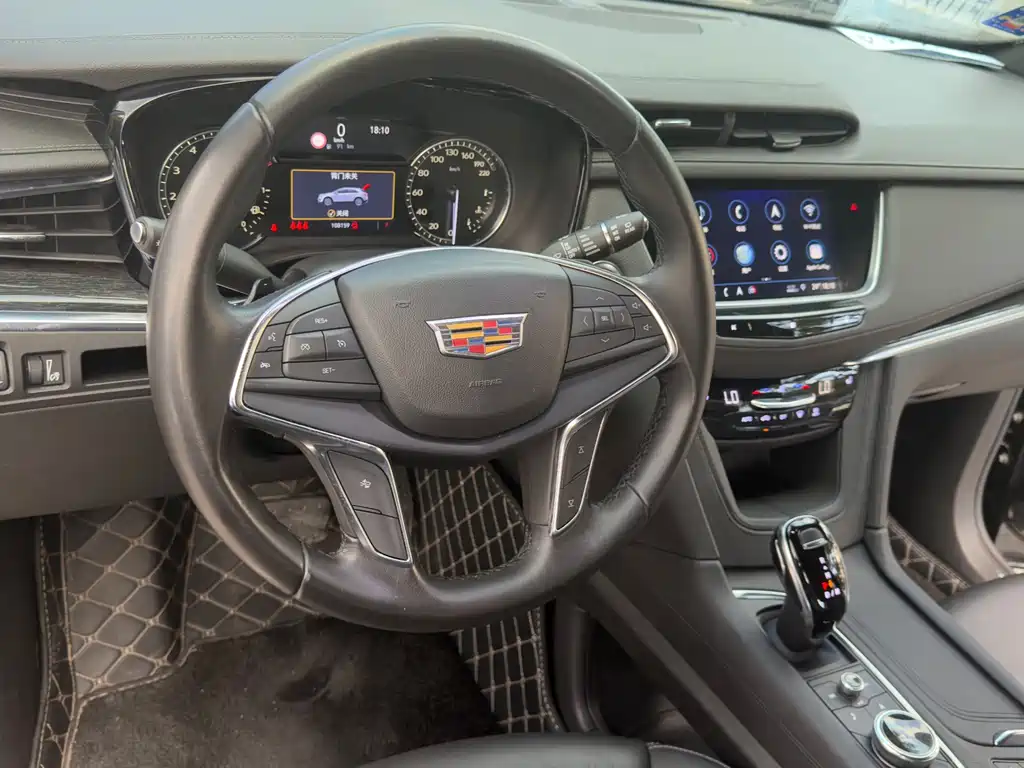 Cadillac XT5 — миниатюра 6