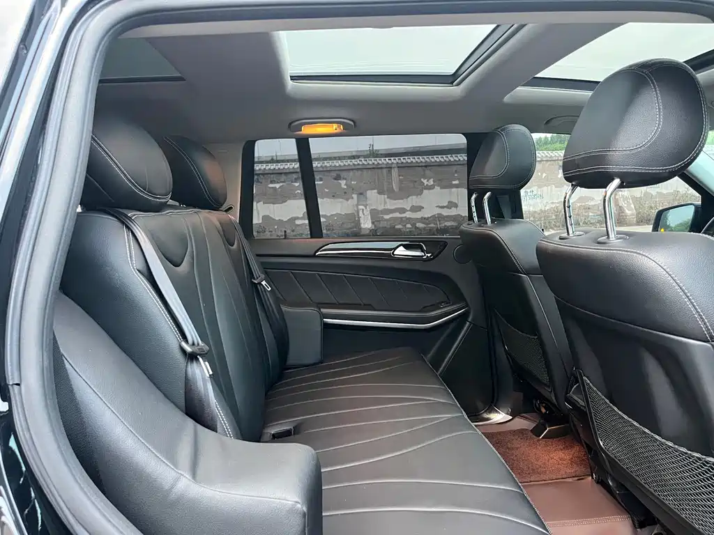 Mercedes-Benz GL-Class — миниатюра 18