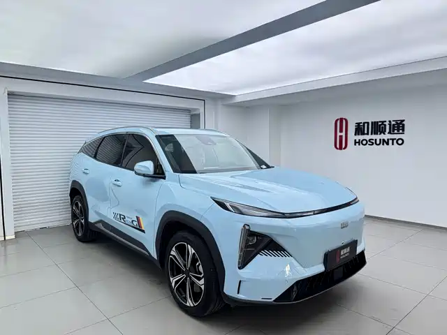2023 Geely Galaxy L7