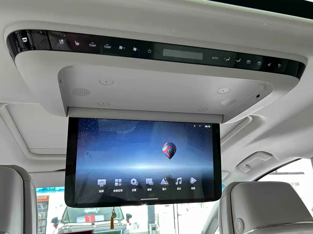 Buick GL8 Hybrid — миниатюра 13