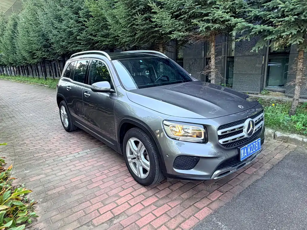 Mercedes-Benz GLB — миниатюра 3