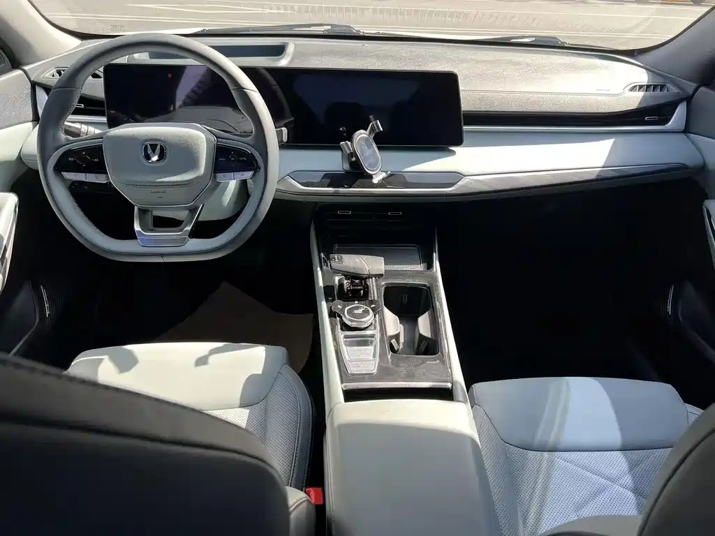 Changan Ruicheng PLUS — миниатюра 6