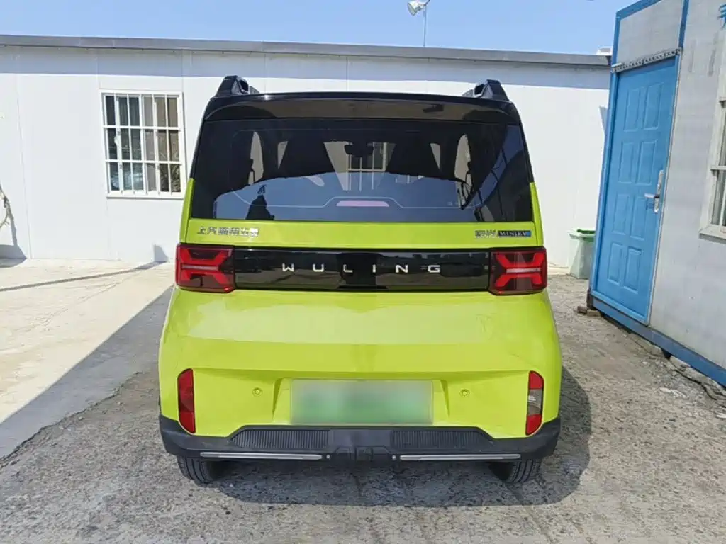 Wuling MINIEV — миниатюра 6