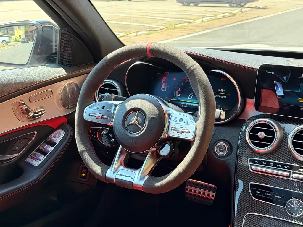 Mercedes-Benz C-Class AMG — миниатюра 12