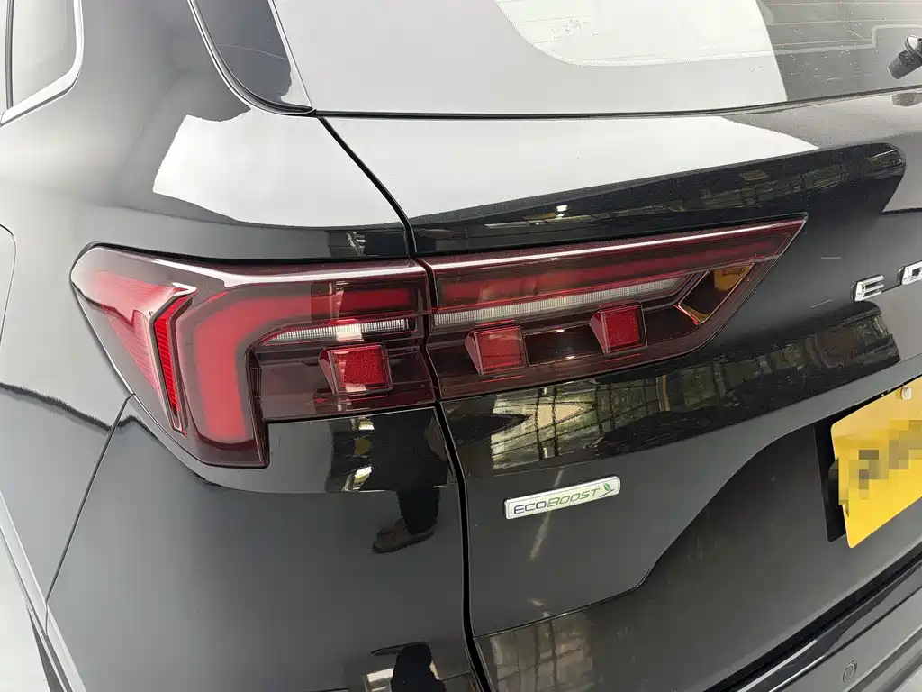 Ford Equator Sport — миниатюра 11