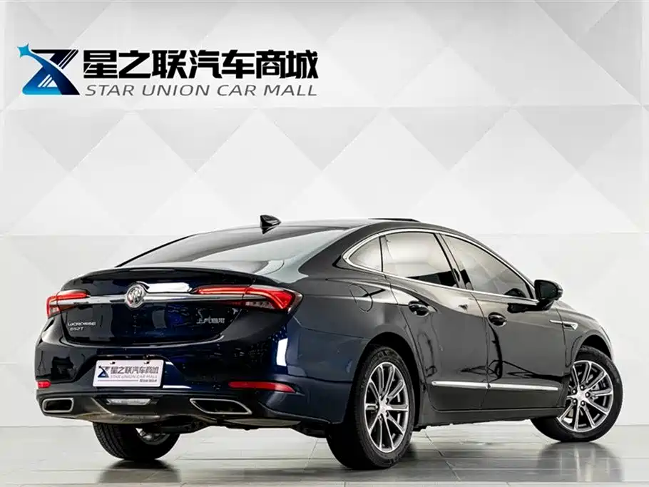 Buick LaCrosse 2021 652T Luxury