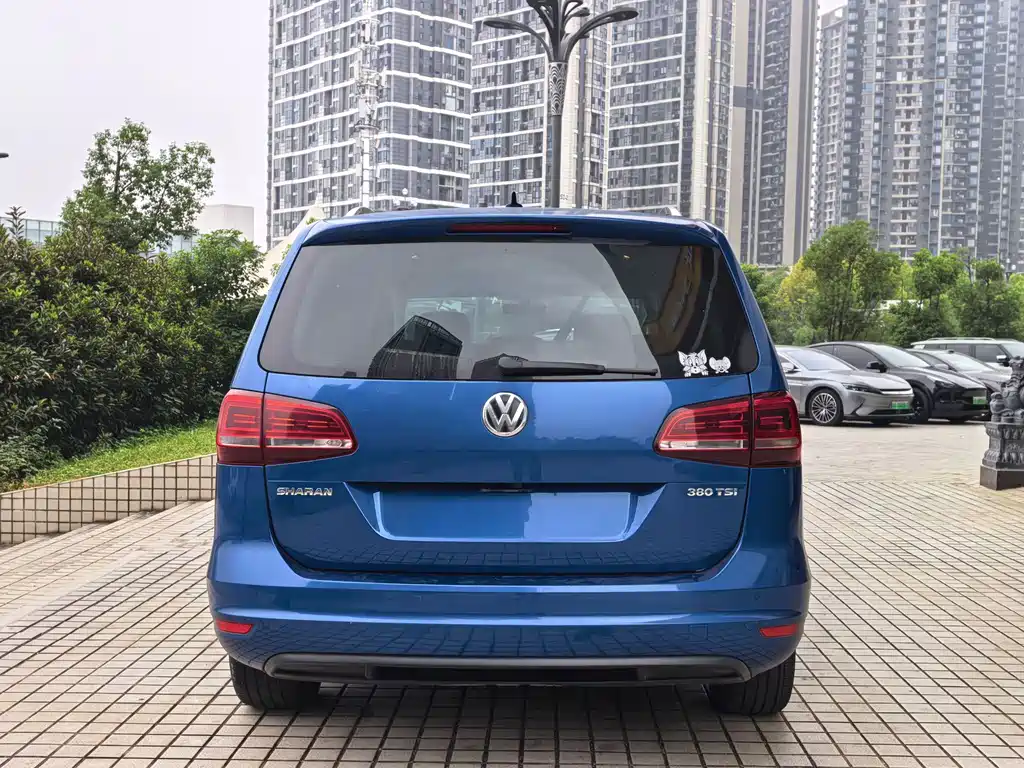 Volkswagen Sharan — миниатюра 6