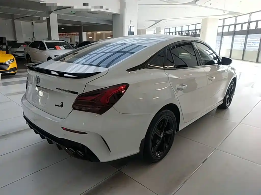 MG MG5 Scorpio — миниатюра 7
