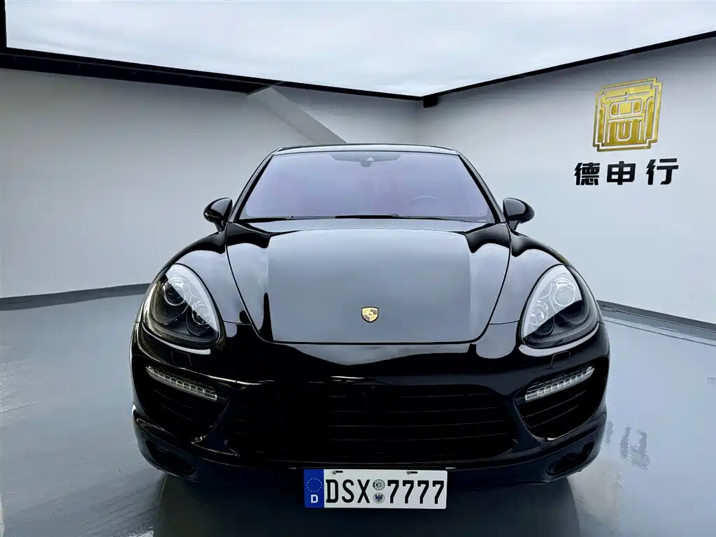 Porsche Cayenne 2011 Cayenne Turbo 4.8T