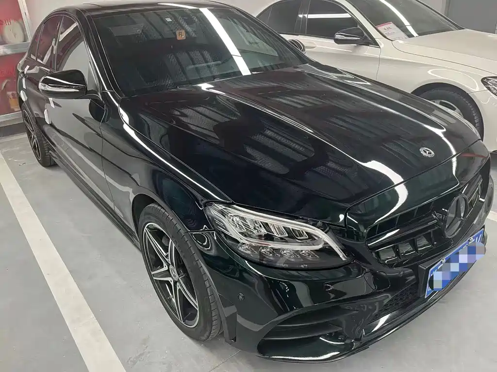 Mercedes-Benz C-Class — миниатюра 3