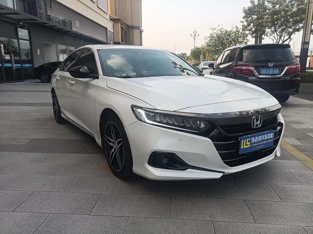 Honda Accord — миниатюра 3
