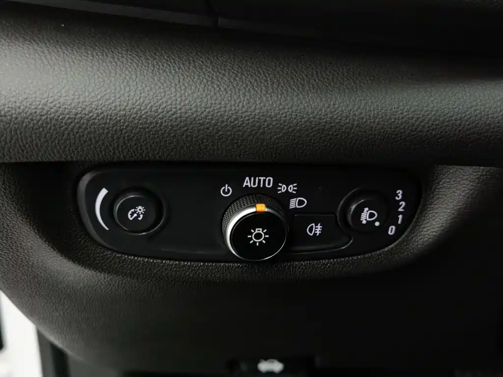 Buick Regal — миниатюра 21