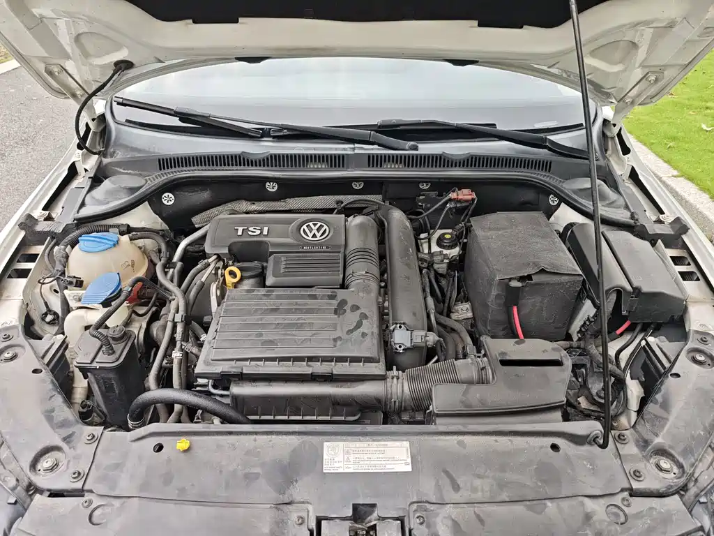 Volkswagen Sagitar — миниатюра 18