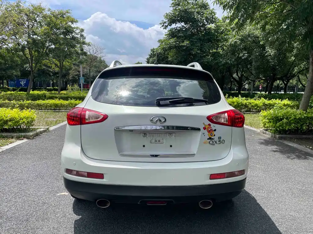 Infiniti QX50 (Import) — миниатюра 8