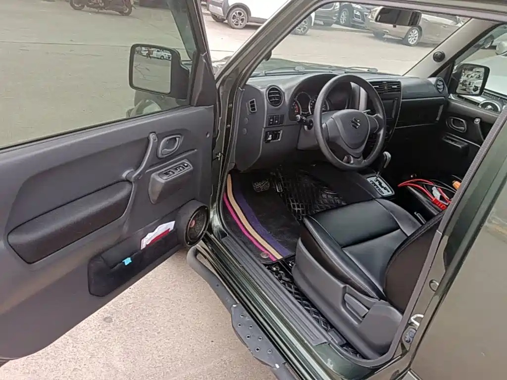 Suzuki Jimny — миниатюра 16