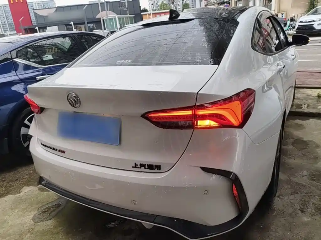 Buick Verano — миниатюра 6