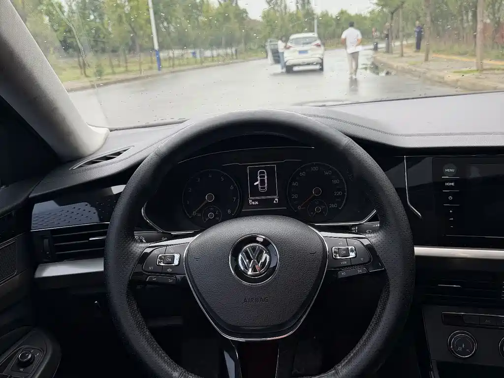 Volkswagen Passat — миниатюра 8
