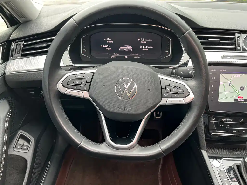 Volkswagen Magotan PHEV — миниатюра 5