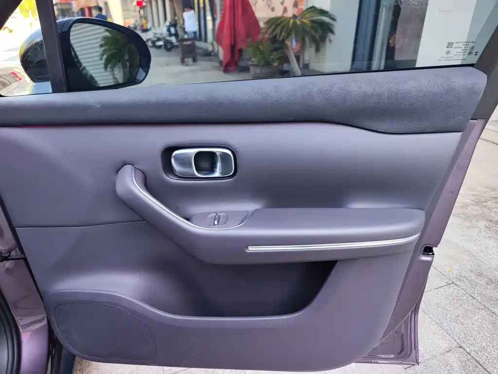 Leapmotor Leapmotor C10 — миниатюра 13